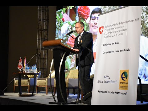 Embedded thumbnail for Ueli Mauderli, Jefe de la Cooperación Suiza en Bolivia, en evento de cierre de proyecto